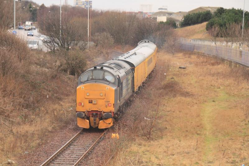 1Q03: 37688 on the rear of 1Q03 ???? Craigentinny to Craigentinny approaching Leith South on 25-02-2015 Photo of 1Q03