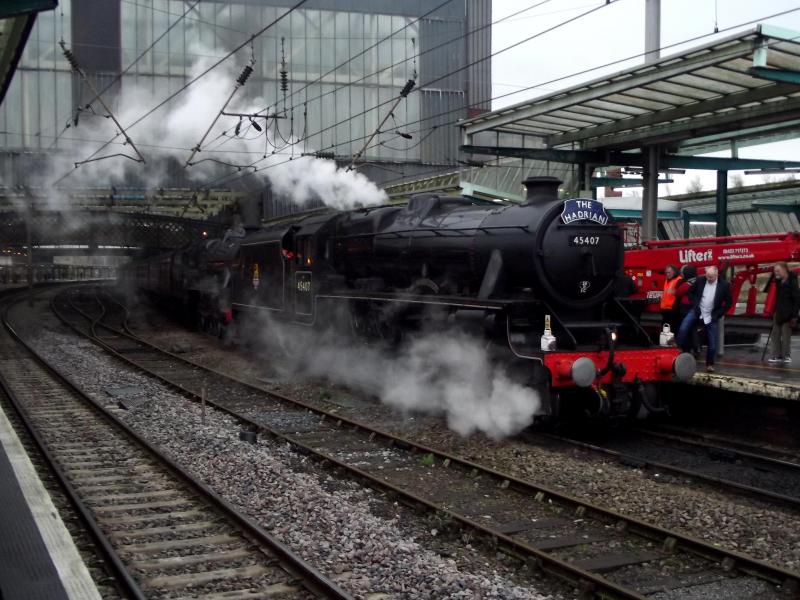 45407 and 45690 ar Carlisle: Ex LMS 5MT 45407 The Lancashire Fusilieer, leads Jubilee 45690 Leander, arriving at Carlisle with the Hadrian on Saturday 7th March 2015. Photo of 45407 and 45690 ar Carlisle