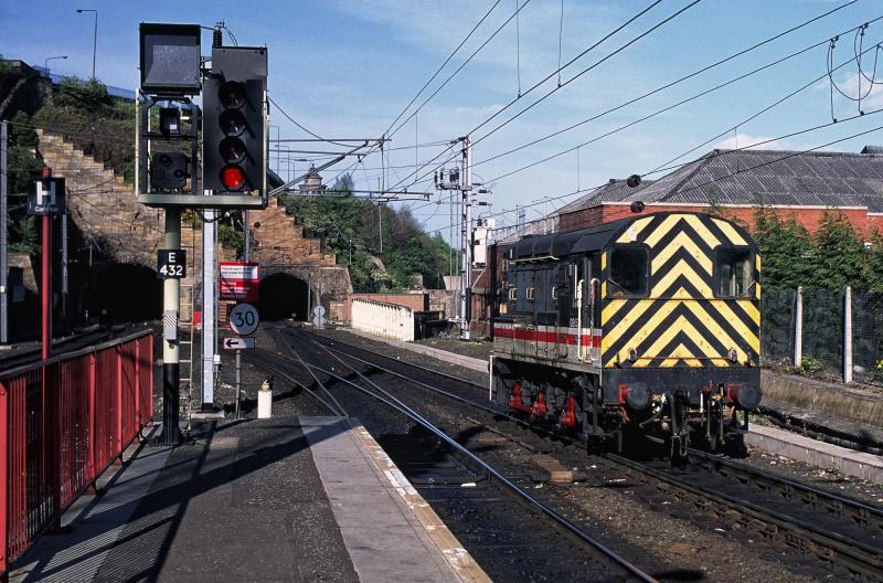 08570 WAVERLEY 21.6.91.jpg: Photo of 08570 WAVERLEY 21.6.91.jpg