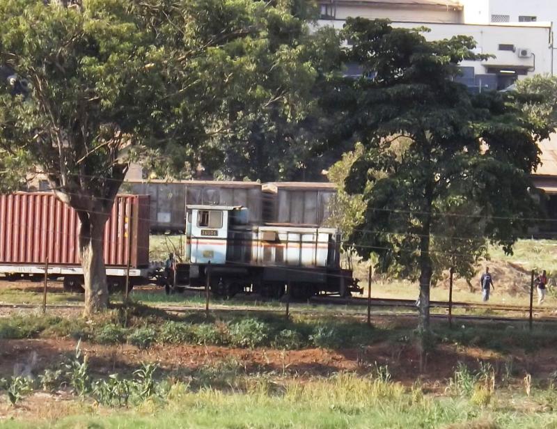 Uganda Shunter: East Africa Railways: Second atteempt to get this shot in Kampala in March. Photo of Uganda Shunter: East Africa Railways