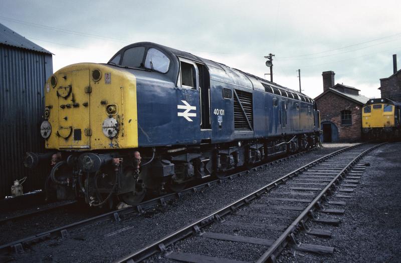 40101 WITH 25065 FERRYHILL 18.7.79.jpg: Photo of 40101 WITH 25065 FERRYHILL 18.7.79.jpg