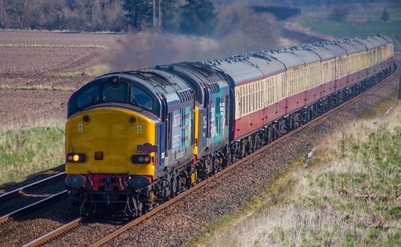 1Z73: 37607 & 37218 head south at Forteviot. 06/04/15 Photo of 1Z73