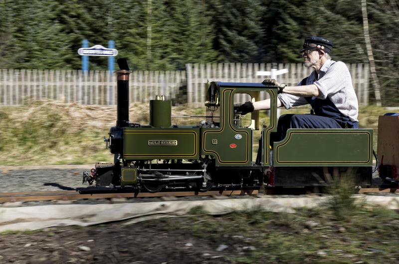 WESTER PICKSTON RAILWAY EASTER SUNDAY 2015 (6).jpg: Photo of WESTER PICKSTON RAILWAY EASTER SUNDAY 2015 (6).jpg