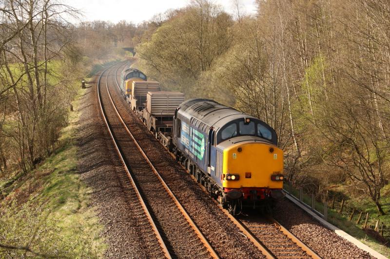 6S99_37607 with 37218 on the rear: Passing sunny Luncarty 1001 on 15/04 Photo of 6S99_37607 with 37218 on the rear