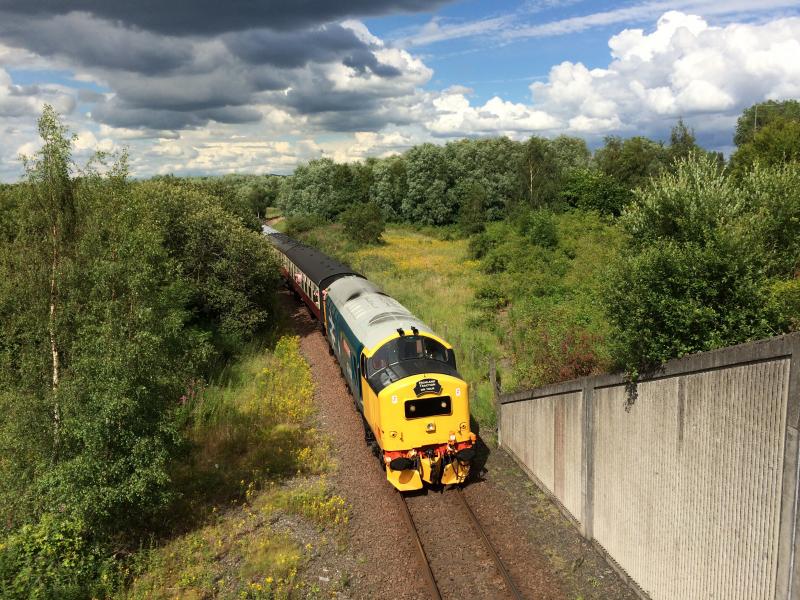 37401 Kinneil on last working at BKR July 2014: 37401 departs Kinneil working the last train at the railway the 15:35 Bo'ness to Manuel Photo of 37401 Kinneil on last working at BKR July 2014
