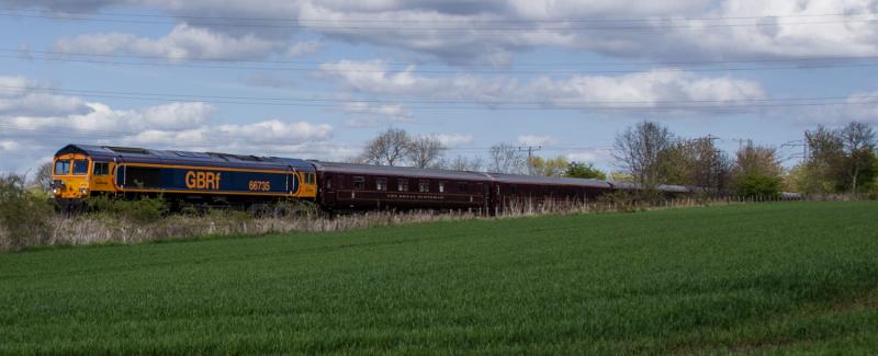 66735: 66735 with The Royal Scotsman passes Abernethy. 04/05/15 Photo of 66735