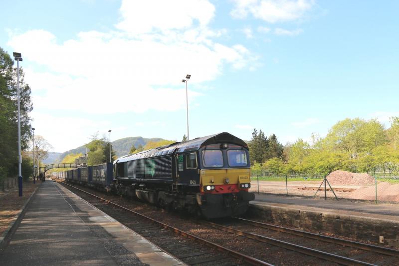 66423_4D47_Inverness to Mossend: Passing thru Dunkeld & Birnam Photo of 66423_4D47_Inverness to Mossend