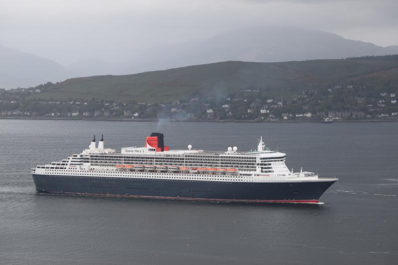 Queen Mary 2 on the Clyde, 21 May 2015: Off Kilcreggan, about 06:45 Photo of Queen Mary 2 on the Clyde, 21 May 2015