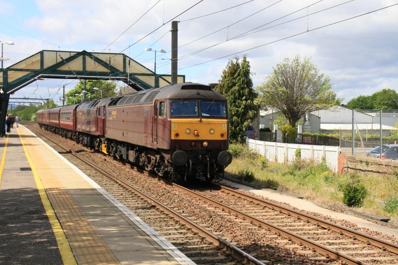 5Z51: 47237 & 47854 on 5Z51 09.41 Boness Jct exchange sidings to Carnforth Steamtown passing Prestonpans on 24/05/2015 Photo of 5Z51