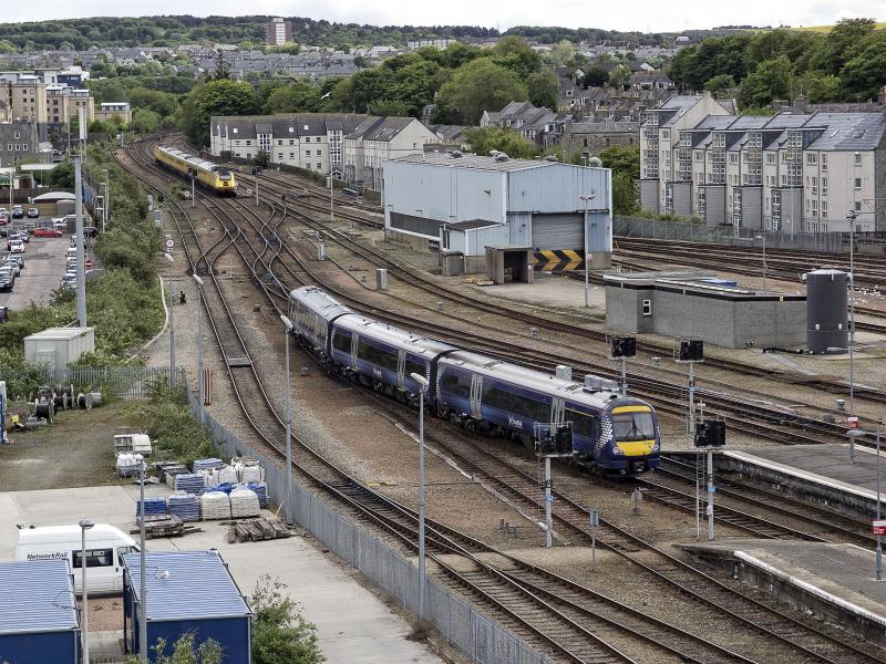 TEST TRAIN ABERDEEN 2.6 .2015.jpg: Photo of TEST TRAIN ABERDEEN 2.6 .2015.jpg