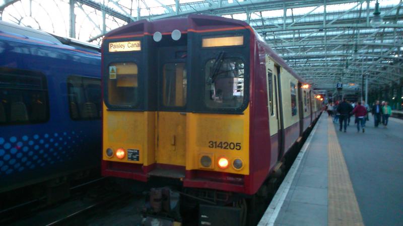 314 205: At Glasgow Central for Paisley Canal Photo of 314 205