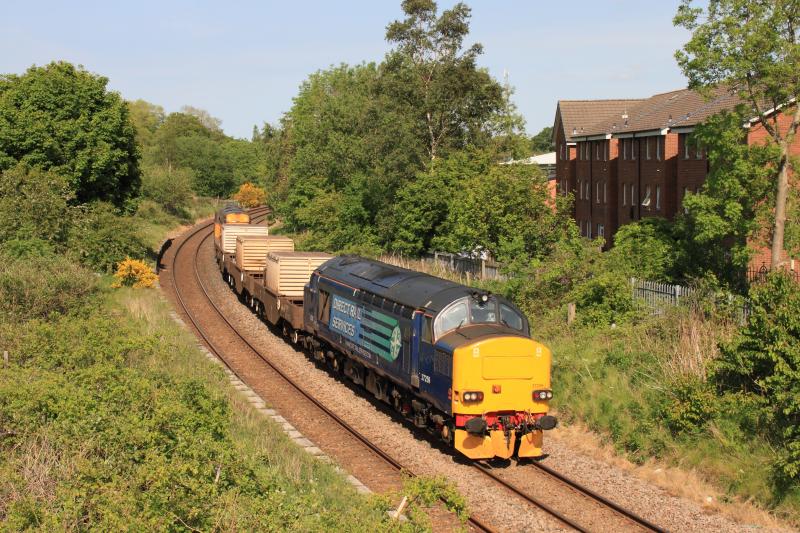 6M50: 37259 topn tail with 20309 on 6M50 15.12 Torness to Carlisle passing through the site of Duddingston station on 09/06/2015 Photo of 6M50
