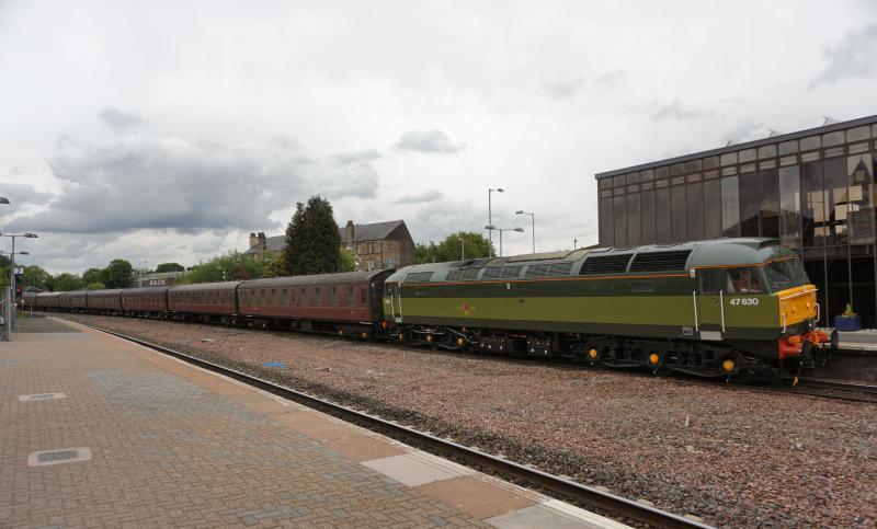 47830 passes Larbert with 5Z69 for Bo'ness.: 47830 passes Larbert with 5Z69 for Bo'ness. Photo of 47830 passes Larbert with 5Z69 for Bo'ness.