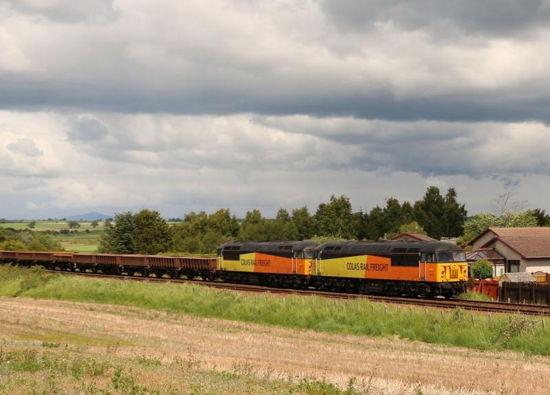 56078 56113_6K25 Moy-Millerhill.: Passing luncarty Photo of 56078 56113_6K25 Moy-Millerhill.