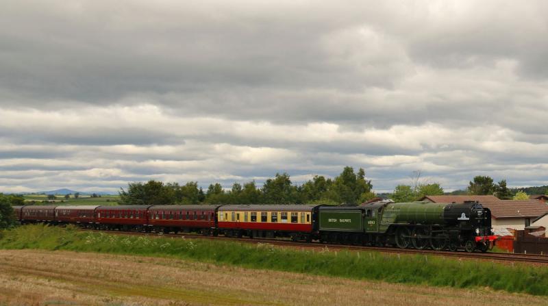 60163 heads back to Stirling with The Highland Caledonian: Passing luncarty Photo of 60163 heads back to Stirling with The Highland Caledonian