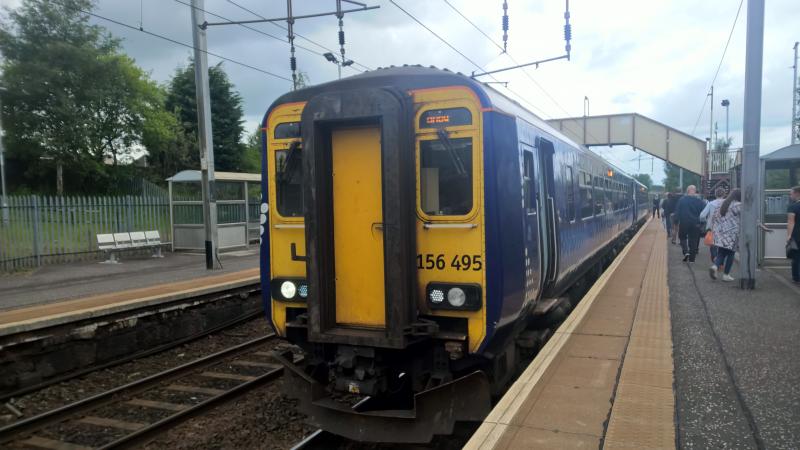 156 495: 156 495 at Holytown, 28/6/15. Photo of 156 495