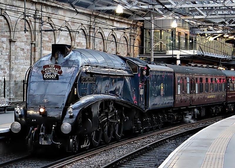 A4 Pacific 60007 Sir Nigel Gresley: 60007 Sir Nigel Gresley at Waverley 5/7/15. Photo of A4 Pacific 60007 Sir Nigel Gresley