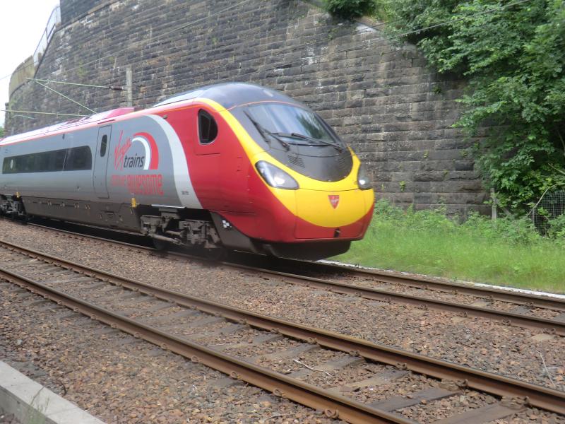 390155 passing Mount Florida: 390155 X-man Days of Future Past passes through Mount Florida with a diverted 1431 Glasgow Central to Euston on Saturday 11 Jul 15 Photo of 390155 passing Mount Florida