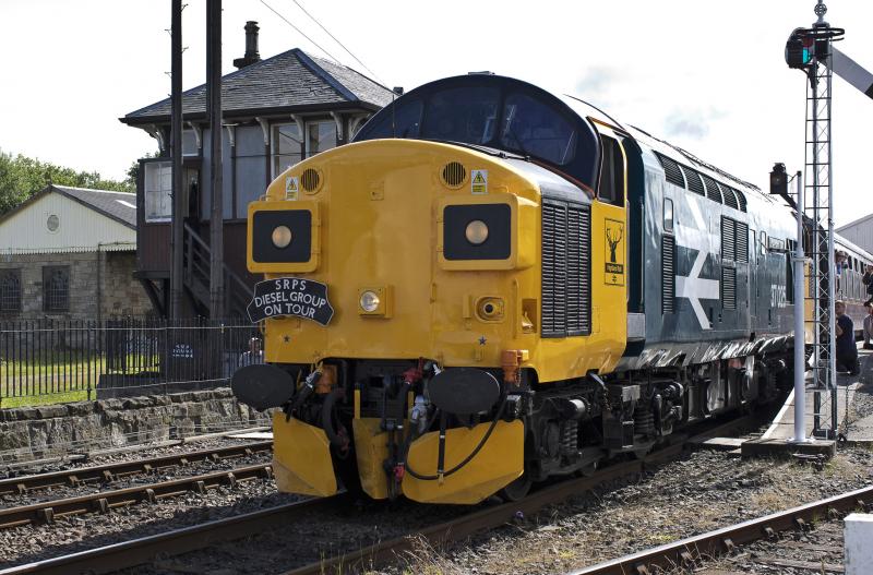 37025 (2).jpg: BO'NESS 25.7.15 Photo of 37025 (2).jpg