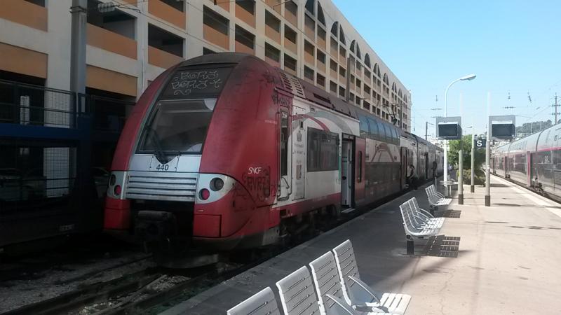 11:08 Nice-Cannes 28/07/15: Extremely filthy and graffiti laden double deck train on the 11:08 Nice to Cannes service, 28/07/15. This is typical of most trains in the area. Photo of 11:08 Nice-Cannes 28/07/15