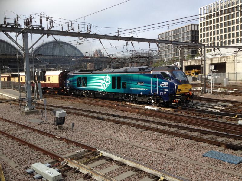 1Z12: 1Z12 Kings Cross to Inverness departs on the journey north at 0817 Photo of 1Z12