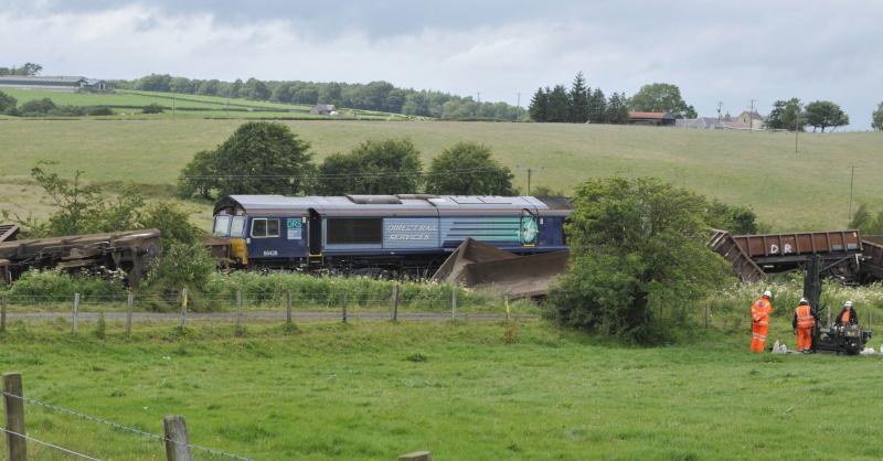 66428 & Friends: 66428 and wagons at the Polquhap Crash Scene. Picture taken 5th August 5 days after the accident Photo of 66428 & Friends