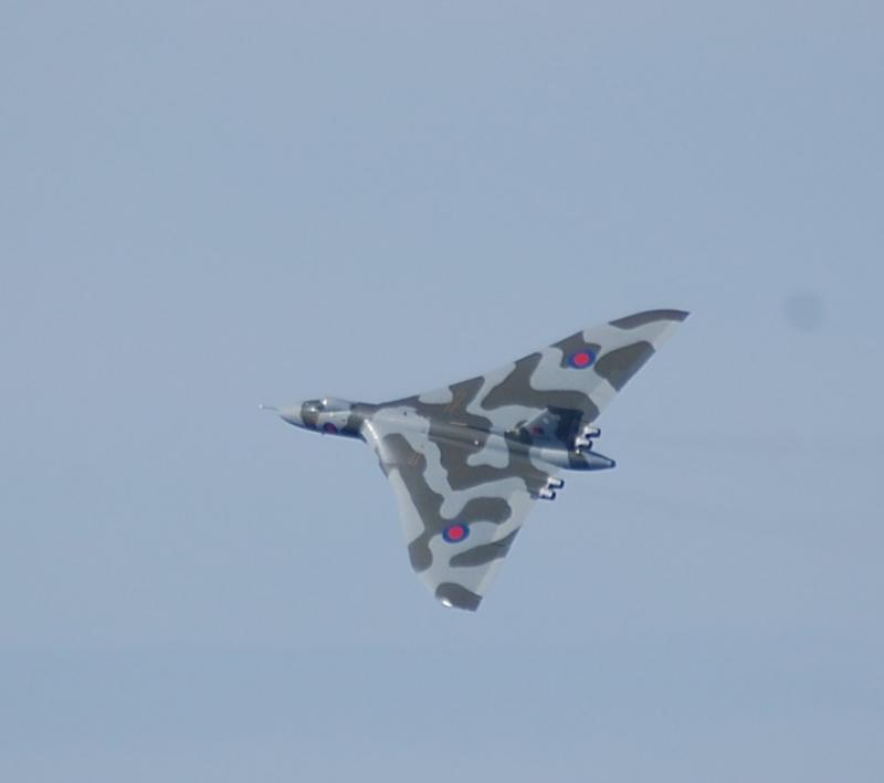 XH558 Ayr: Avro Vulcan XH558 shows off its colours during it's final flying display in Scotland prior to retiral.
Low Green Ayr 5/9/2015 Photo of XH558 Ayr