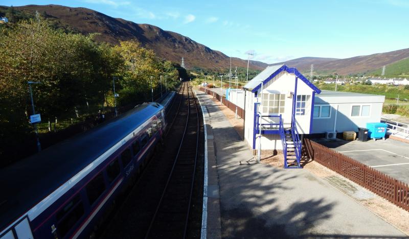 Late Running 158 at Helmsdale : Late running northbound 158 at Helmsdale Photo of Late Running 158 at Helmsdale