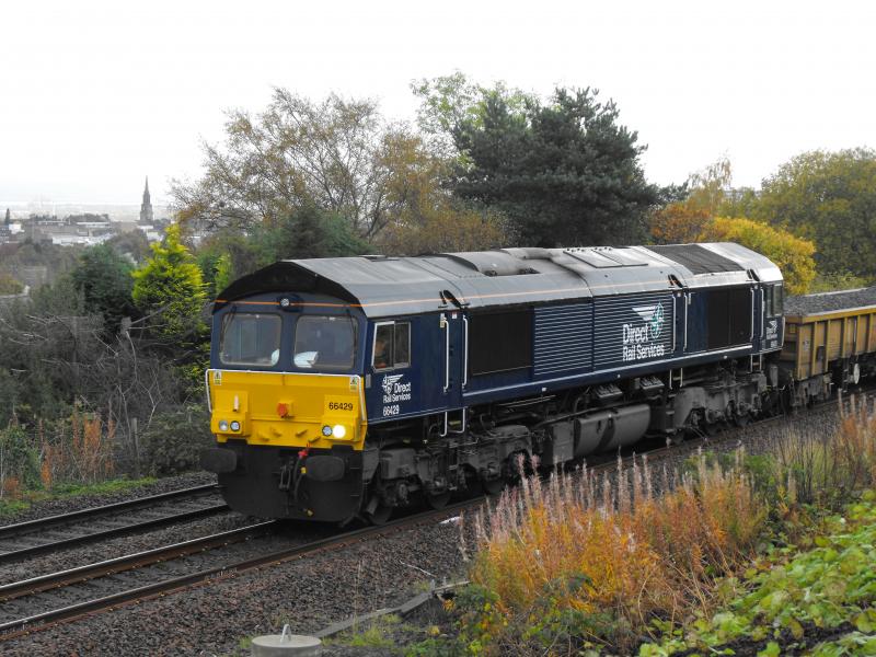 66429 on 6K14: 66429 on 6K14 2149 Mossend to Polmont Junction on Sunday 25th October 2015. Photo of 66429 on 6K14