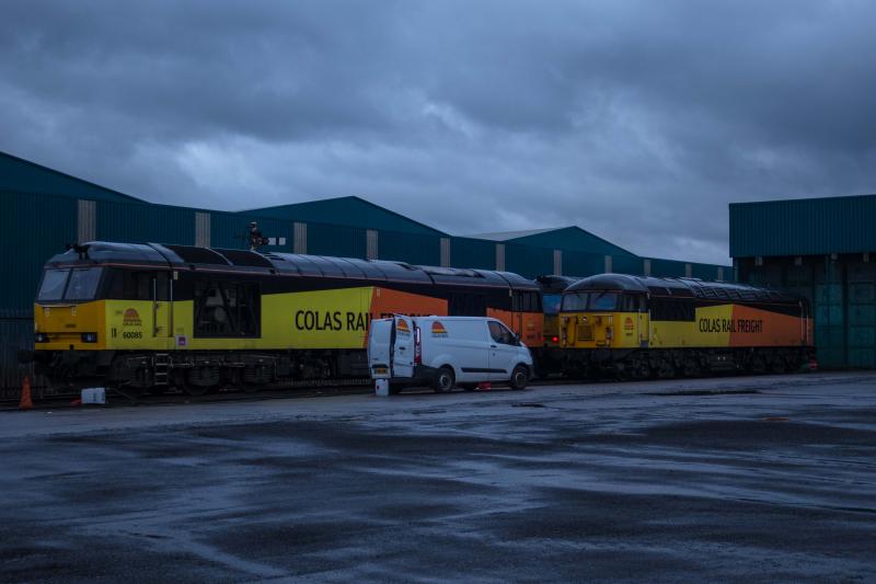 60085, 087 & 56078 receive some TLC at Fouldubs. 11.11.15: 60085, 087 & 56078 receive some TLC at Fouldubs. 11.11.15 Photo of 60085, 087 & 56078 receive some TLC at Fouldubs. 11.11.15
