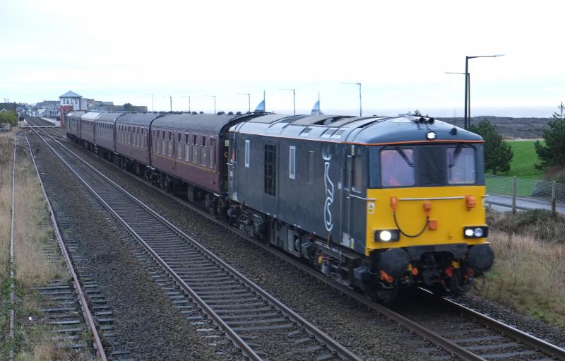 Photo of Caledonian Sleeper Locos at Carnoustie