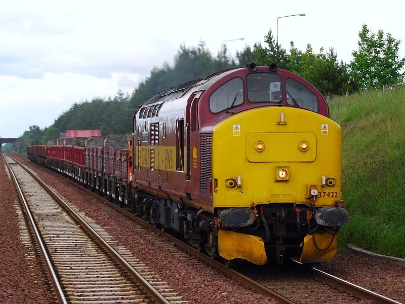 Tractor Power??: EWS 37422 going to tulloch from Millerhill Photo of Tractor Power??