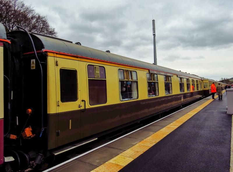 W3098,Tweedbank,30.12.15: Riveria trains FO Mk1 Photo of W3098,Tweedbank,30.12.15