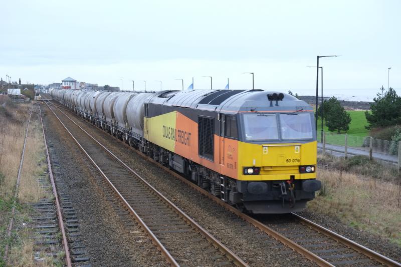 60076 at Carnoustie: Colas 60076 passes south through Carnoustie on 19th January 2016 with Aberdeen to Oxwellmains tanks. Photo of 60076 at Carnoustie