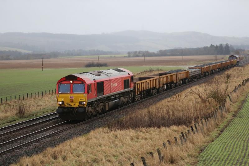 6K21 Montrose to Mossend: Passing forteviot Photo of 6K21 Montrose to Mossend