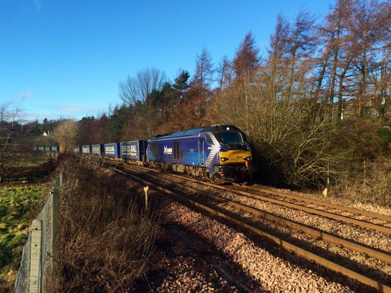 Photo of 68007 4A13 270116 Dundee