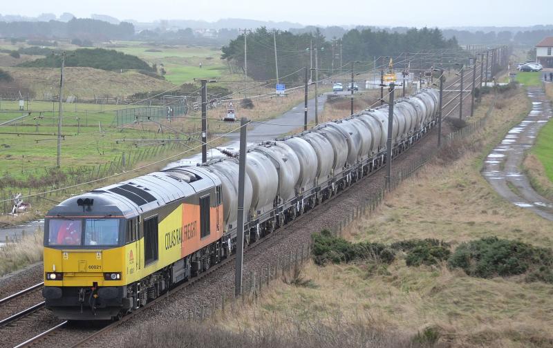 Colas cement: 60021 on 6S01 Brunthill-Oxwellmains cement train at Gailes Photo of Colas cement