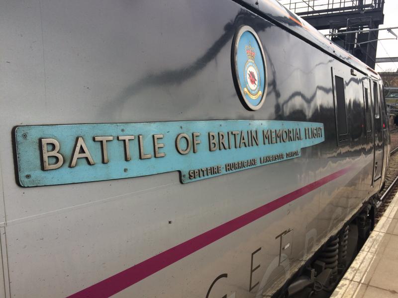 91110 at Edinburgh Waverley: 91110 Battle of Britain at Edinburgh Waverley 27/2/16 Photo of 91110 at Edinburgh Waverley