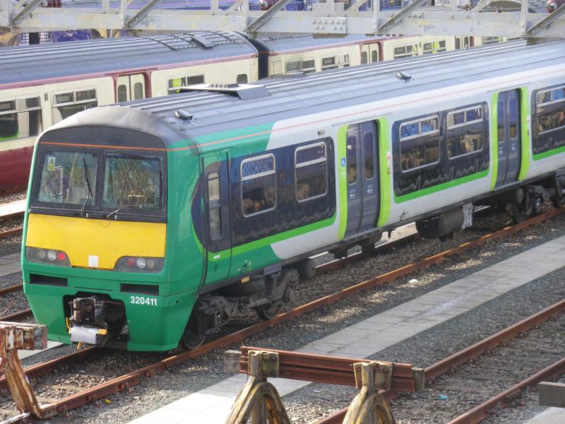 Photo of 320411 at Yoker