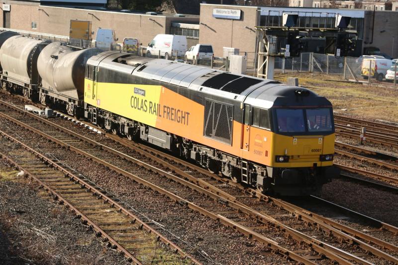 60087 - 6A65 Oxwellmains - Aberdeen: Perth Photo of 60087 - 6A65 Oxwellmains - Aberdeen