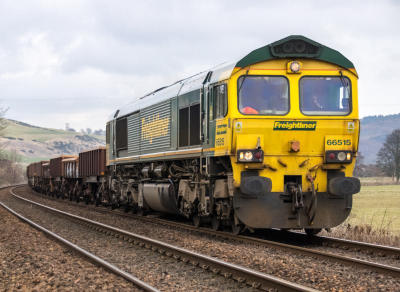66515: 66515 with today's 6K10 passes Forgandenny 15 early Photo of 66515