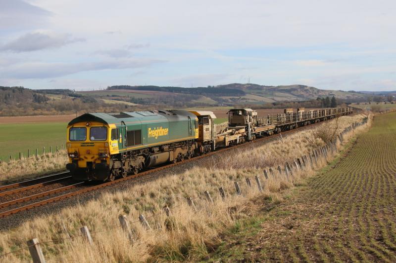 66523 Montrose to Mossend: Thru forteviot 1048 on 21/03 Photo of 66523 Montrose to Mossend