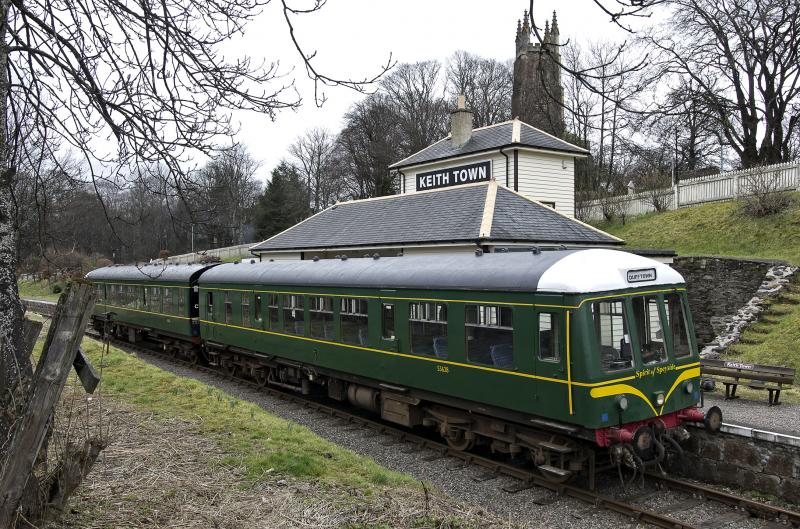 Photo of KDR DMU AWAITS 3 PM DEPARTURE FROM KEITH TOWN EASTER SAT. 2016 (2).jpg