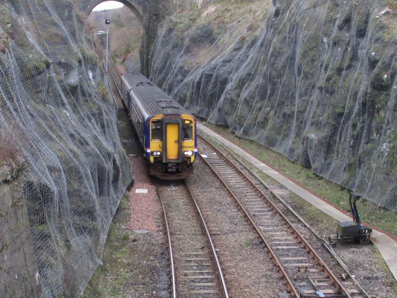 Class 156449 Oban 19 March 2016: Class 156 #156449 descends the last few yards into Oban station on Saturday 19 March 2016 just before 08.35 Photo of Class 156449 Oban 19 March 2016