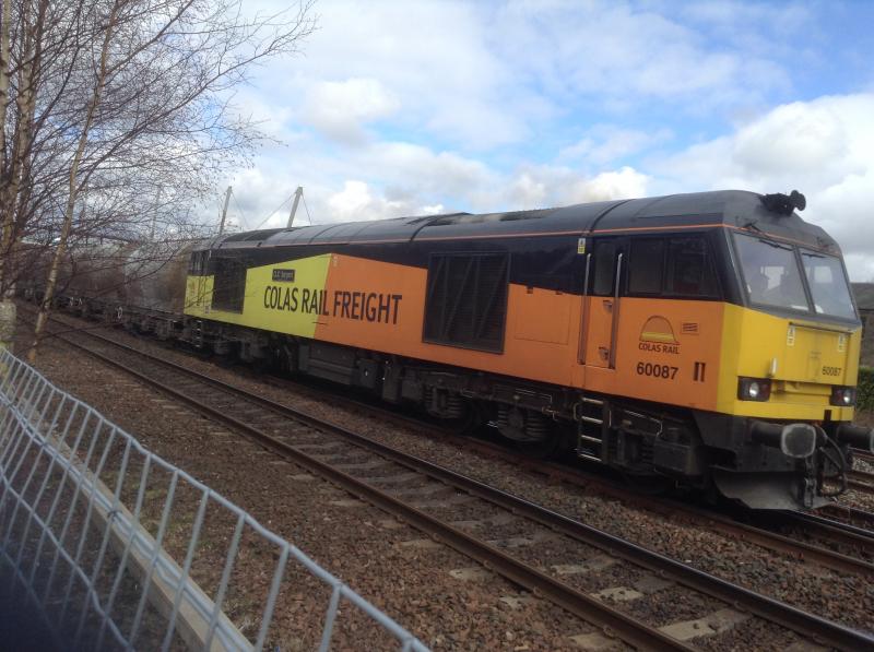 Class 60: Class 60 60087 CLIC Sargent through Stirlng on 30/03/16 Photo of Class 60