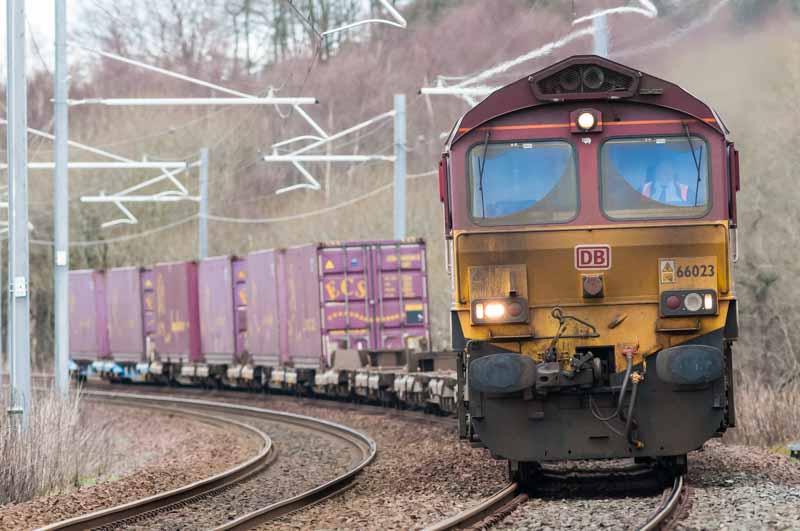 66023 approaching Greenfoot LC: 66023 approaching Greenfoot LC on 5th March 2016 working the Photo of 66023 approaching Greenfoot LC