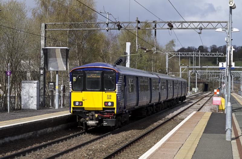 318266 ANNIESLAND 16.4.16.jpg: Photo of 318266 ANNIESLAND 16.4.16.jpg