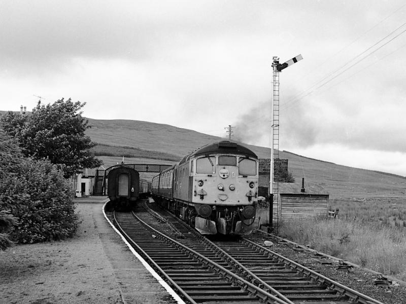 26032: 26032 pulls out of Achnasheen on 1 July 1980 with the 10.30 Inverness - Kyle. Photo of 26032