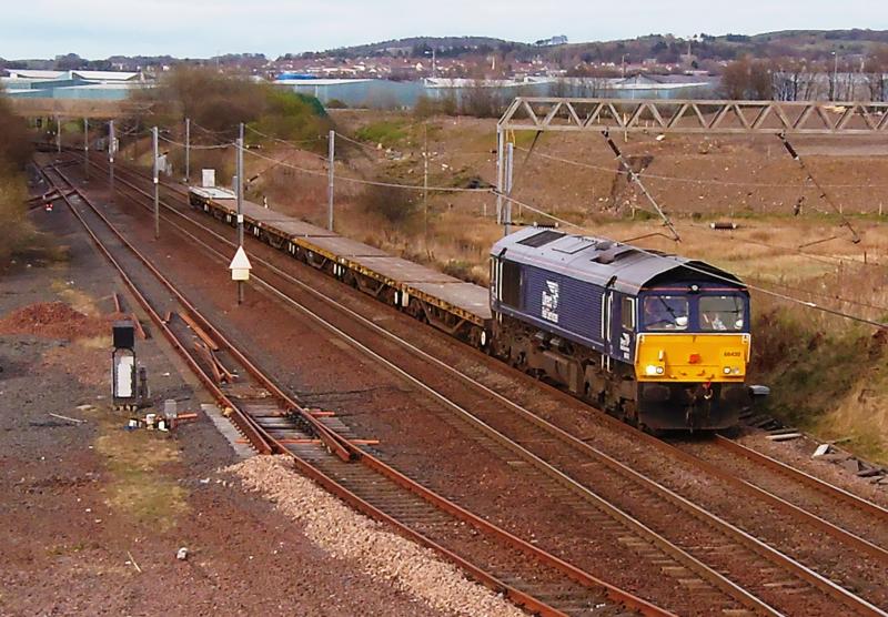 6K15: 66430 approaching Glengarnock at 18-40 with the last Rutherglen to Carlisle 6K of the day Photo of 6K15