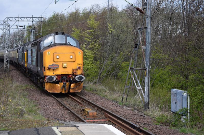 DRS Class 37s 37409 & 37610 Dumbarton East 25 April 2016: DRS Class 37s 37409 and 37610 approaching Dumbarton East with the Spring West Highlander bound for Carlisle Photo of DRS Class 37s 37409 & 37610 Dumbarton East 25 April 2016
